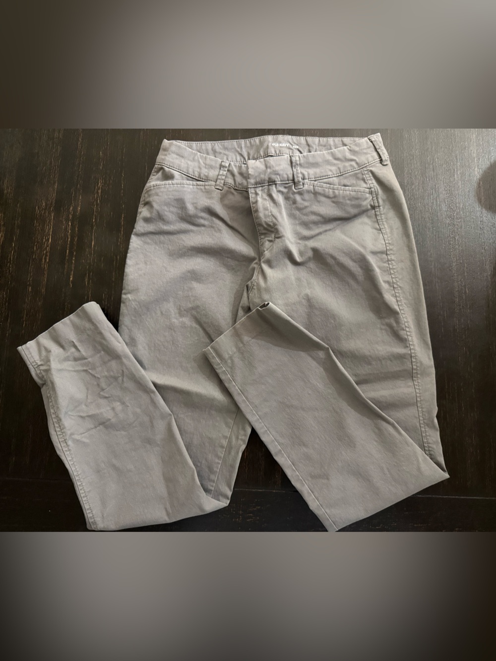 Old Navy Light Gray Cropped Women's Pants